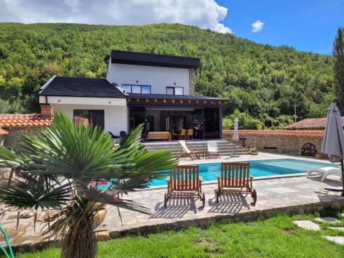 Villa Obednikovski