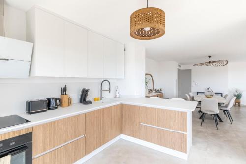 Lovely flat with terracce in La Pagane