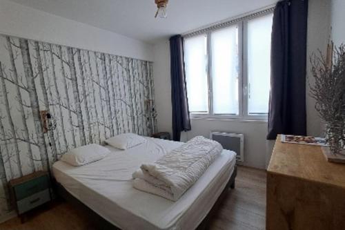 Lovely 32 square metre studio next to the beach - image 2