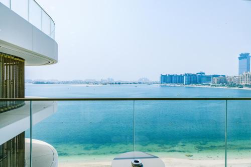 Sea Breeze apartment in Grand Bleu - private Beach, Dubái (foto 2)