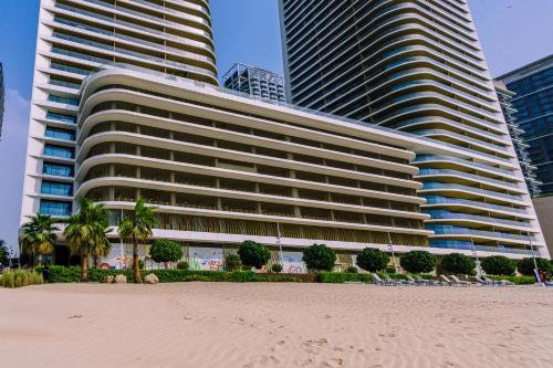 Sea Breeze apartment in Grand Bleu - private Beach, Dubái (foto 3)