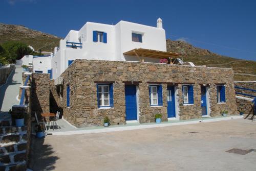 Adonis Rooms - Paralia Kalo Livadi