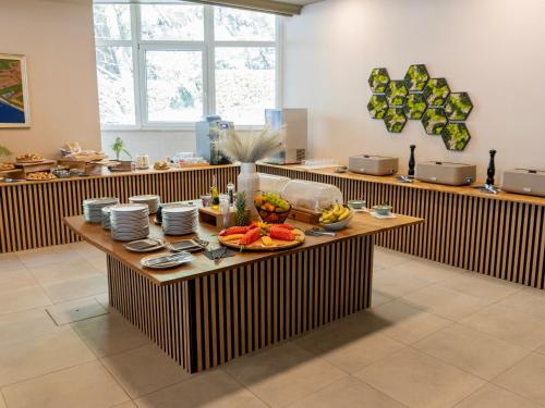 Zlatni Rat Beach Resort - image 5