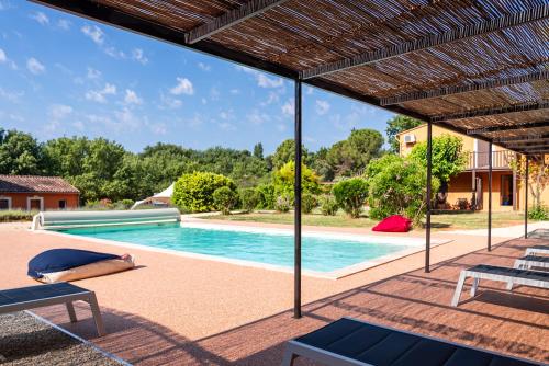 Hotel Les Ambres in Roussillon