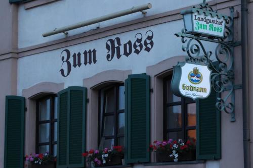 Landgasthof Hotel zum Roß Dorfgütingen in Feuchtwangen, Deutschland