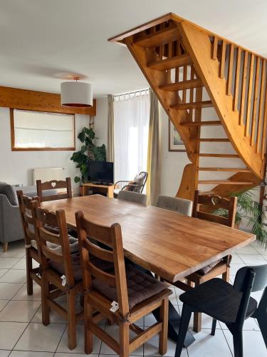 Duplex Sallanches - Terrasse, Centre & Parking, Sallanches (Foto 6)