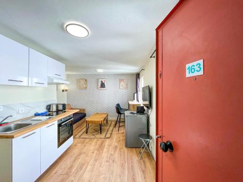 Studio 13 - Paris Faubourg Bail Mobilité - image 9