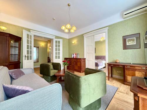 Hotel - Pokoje i Apartamenty Heban - Apartment - Toruń