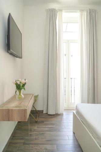 Chiatamone Relais, Неаполь