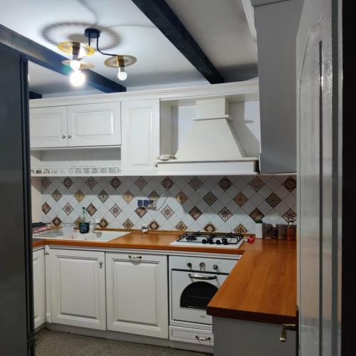 Casa Ponors Eden in Valea Manastirii