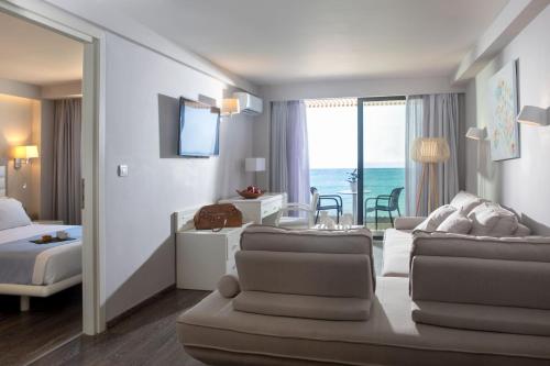 Ammos Suites - image 13