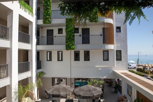 Ammos Suites - image 5