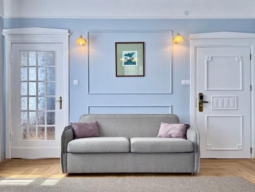 Standard Apartment image 10