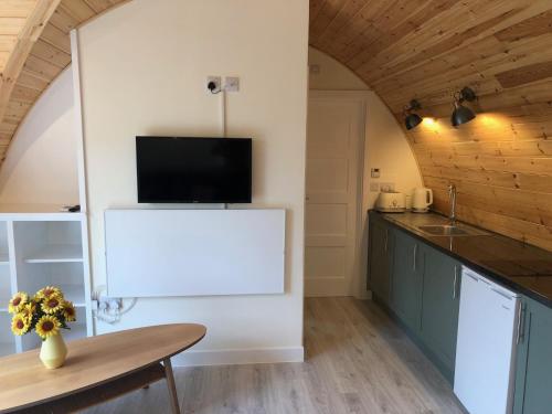 Konyha, Muntjac Cabin in Wetherden