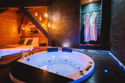 Le Chalet Loft and Spa