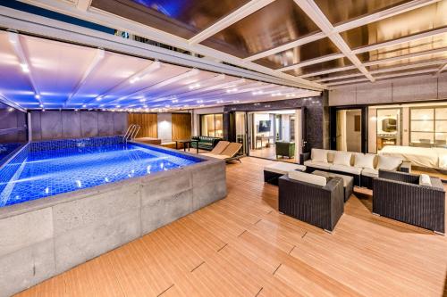 Dyneoceano Hotel Room Type - Pool Villa Suite