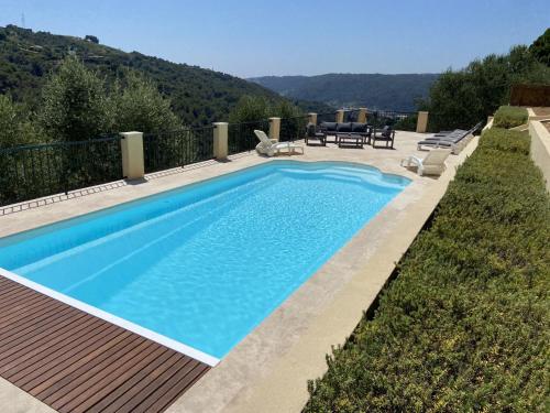 Villa avec piscine chauffée Nice collines, Nice (photo 4)