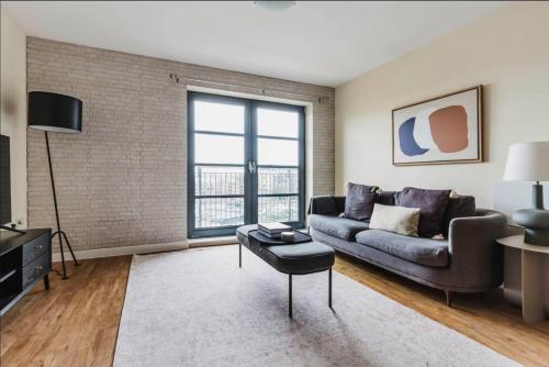 Limehouse 1-Bed Sleeps 4 3-Min To Station - image 7