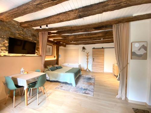 Country loft Zarautz- San Sebastián (Country loft Zarautz- San Sebastian) in Asteasu