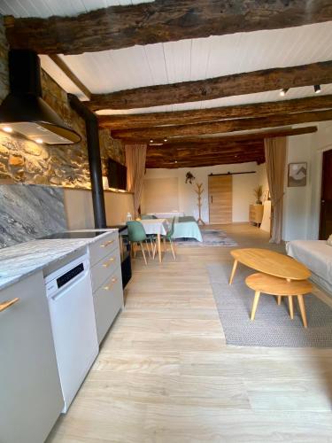 Country loft Zarautz- San Sebastián (Country loft Zarautz- San Sebastian) in Asteasu