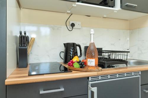 Open Mind Property - Studio for FOUR in Talbot and Branksome Woods