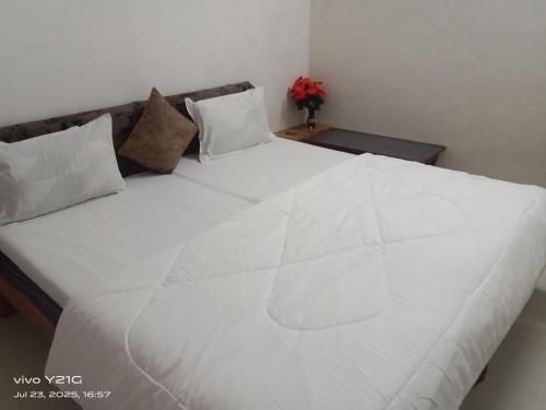 Yoga homestay in 卡久拉霍中央區