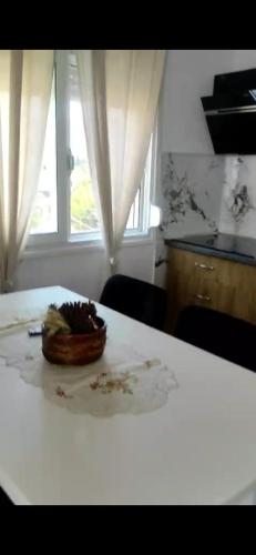One-Bedroom Apartment image 6