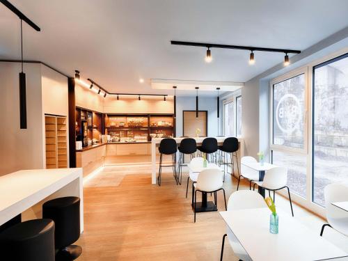 ห้องอาหาร, B&B Hotel Bochum-City in โบคุม