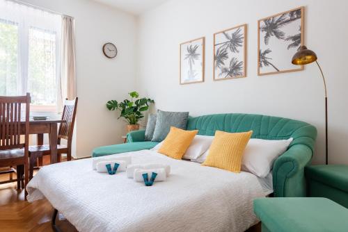 Cozy Jungle Apartment, Прага (фото 10)