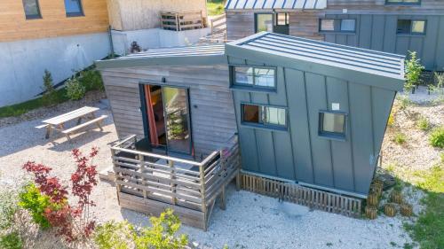 Tiny house Pitta in Montbenoit