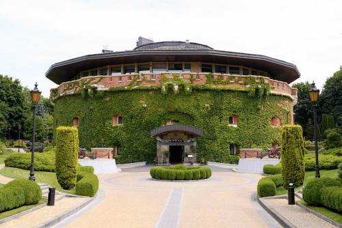 Citadel - Gastro Boutique Hotel- Готель Цитадель Львів, Lviv