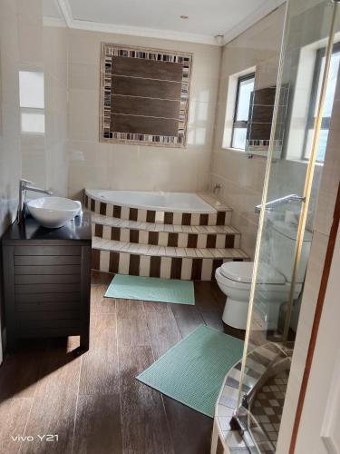 Zuzani Ikhaya B&B in Grahamstown