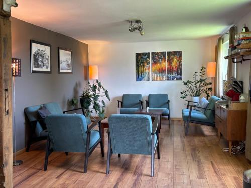 Shared lounge/TV area, Hotel Pension De Gasterei in Altastenberg