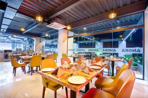 Ресторан, Royal Mark Hotel in Sylhet