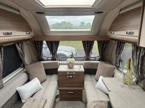 4 Guests - Pet Friendly - Durham Caravan Retreat, Дарем (фото 4)