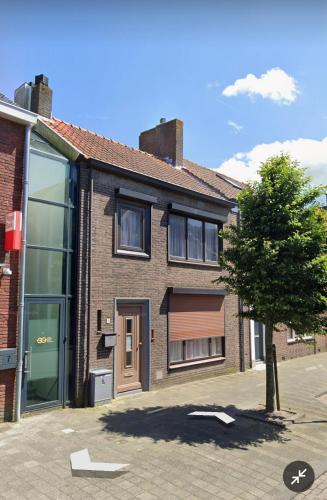 Exterior view, Cosy house in the heart of the center! in Oostburg
