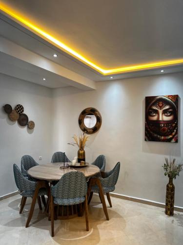 Stunning Modern Apartment in heart of Agadir for families in Hay El Farah
