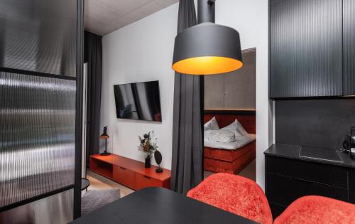 1 king bed, 1 sofa bed