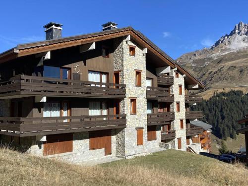 Méribel Mottaret : Appart. Confortable 2 Ch, Balcon, Ski-In/Ski-Out - FR-1-355-50 (Meribel Mottaret : Appart. Confortable 2 Ch, Balcon, Ski-In/Ski-Out - FR-1-355-50) in เมอริเบล มอตตาเรต