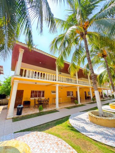 Hotel y Restaurante Punta Diamantes in 아카후틀라