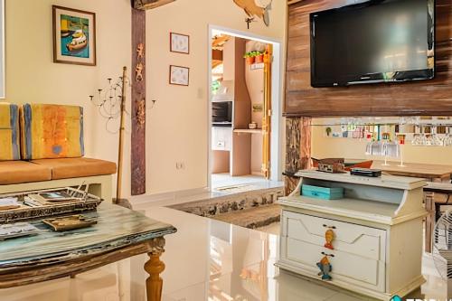 Casa Ribeirão | Conforto próximo à praia (Casa Ribeirao | Conforto proximo a praia) in Praia do Curral