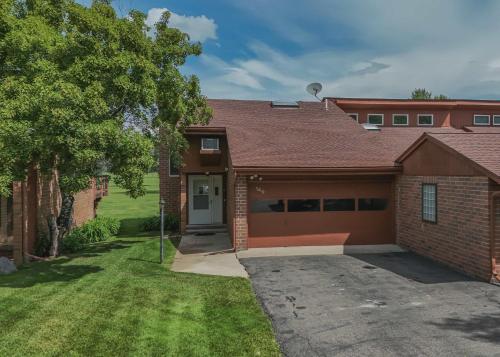 Glacier Vista Golf Getaway in เวสต์ กลาเซียร์(MT)