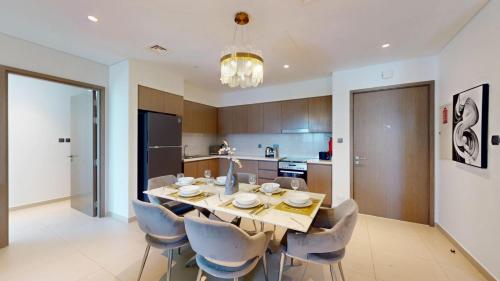 Vacationer l Vibrant 2 Bedroom l Pool with Burj Khalifa View, Dubai (Foto 5)