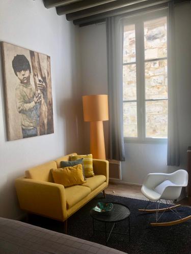 Studio Anna centre historique Bordeaux St Pierre, Бордо