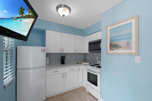 A Beach Retreat on Casey Key