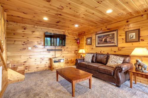 Absolutely Perfect Cabin by Staycating thumb 3