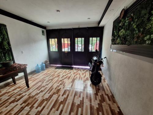 el portal in San Juan La Laguna