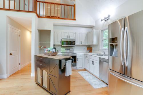 Pet-Friendly Lake Monticello Home with Perks! in Keswick (VA)