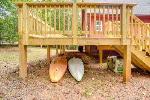 Pet-Friendly Lake Monticello Home with Perks! in Keswick (VA)