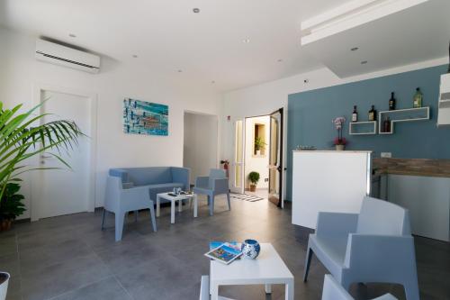 Pharos – San Vito Lo Capo, CA